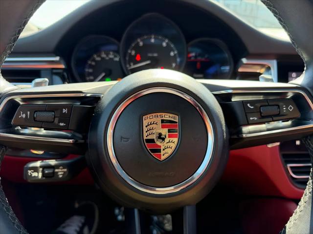 2023 Porsche Macan Macan