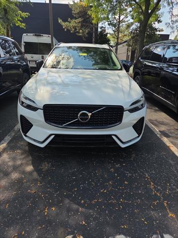 2024 Volvo XC60 B5 Ultimate Dark Theme for sale near Dublin, OH