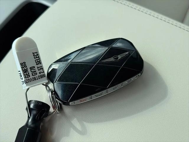 2027 Genesis GV70 2.5T Select