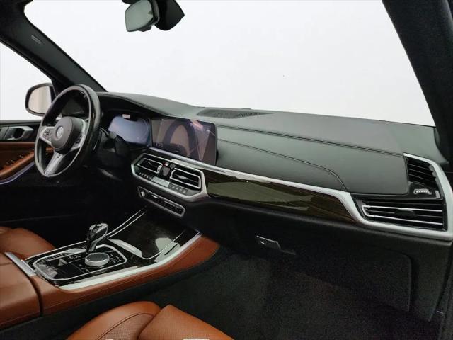 2021 BMW X5 M50i