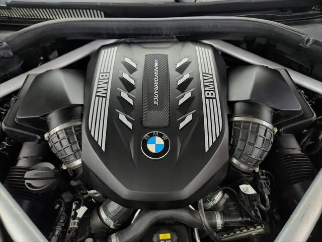 2021 BMW X5 M50i