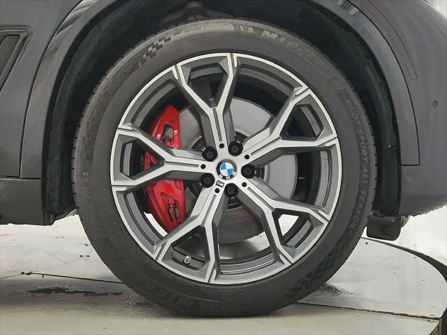 2021 BMW X5 M50i