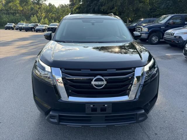 2024 Nissan Pathfinder SV 4WD