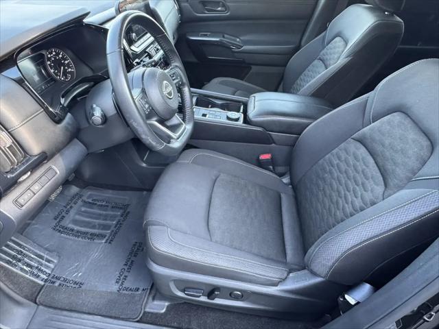 2024 Nissan Pathfinder SV 4WD
