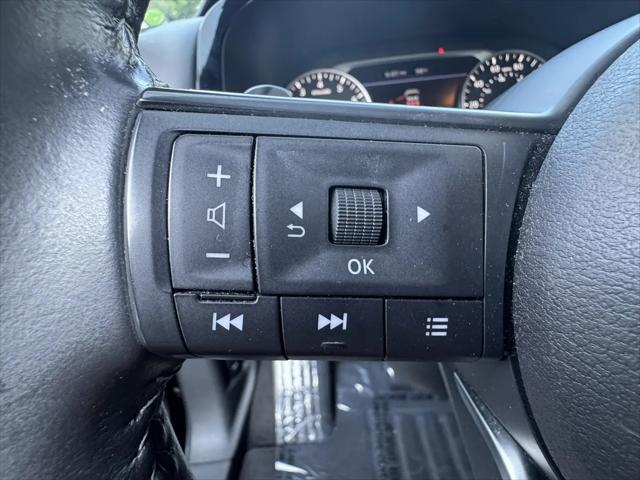 2024 Nissan Pathfinder SV 4WD
