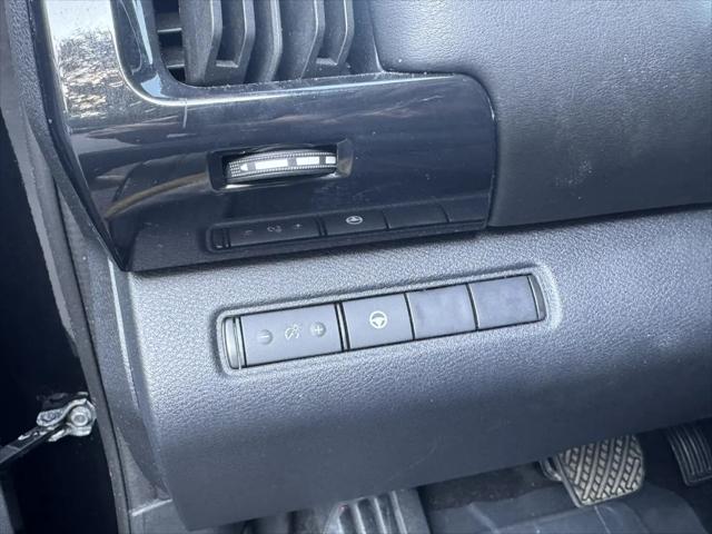 2024 Nissan Pathfinder SV 4WD