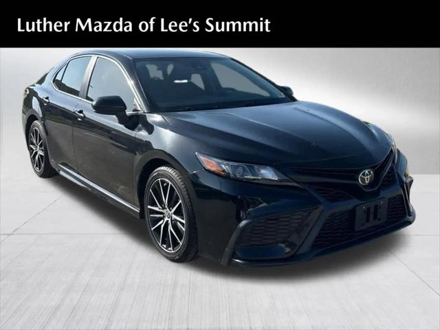 2021 Toyota Camry SE for sale in Lee's Summit, MO