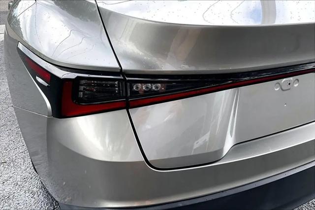 2021 Lexus IS 300 IS 300