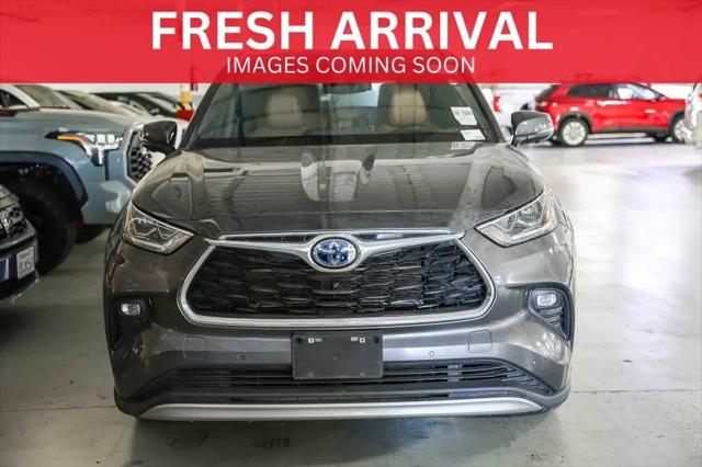 2023 Toyota Highlander Hybrid Platinum for sale in El Cajon, CA