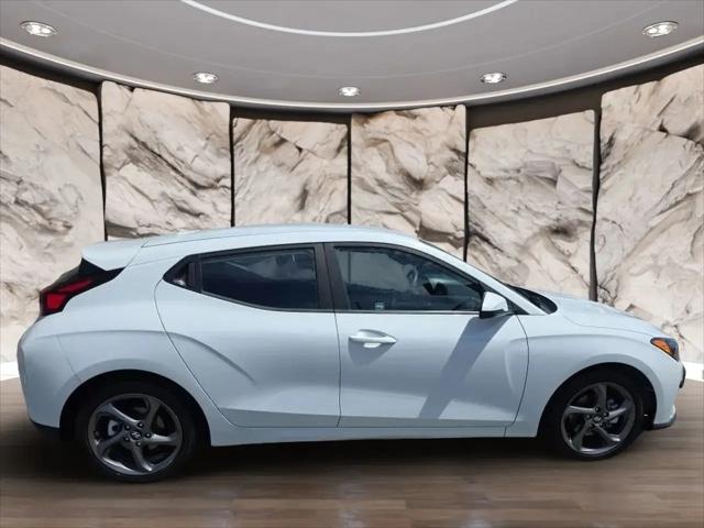 2019 Hyundai Veloster 2.0