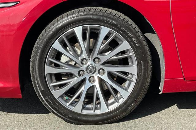2021 Lexus ES 300h ES 300h