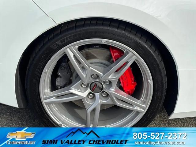 2023 Chevrolet Corvette Stingray RWD Convertible 2LT