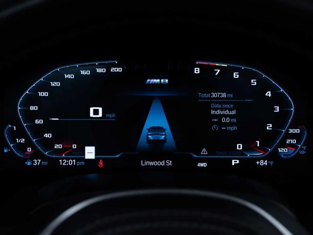 2022 BMW M8 Competition