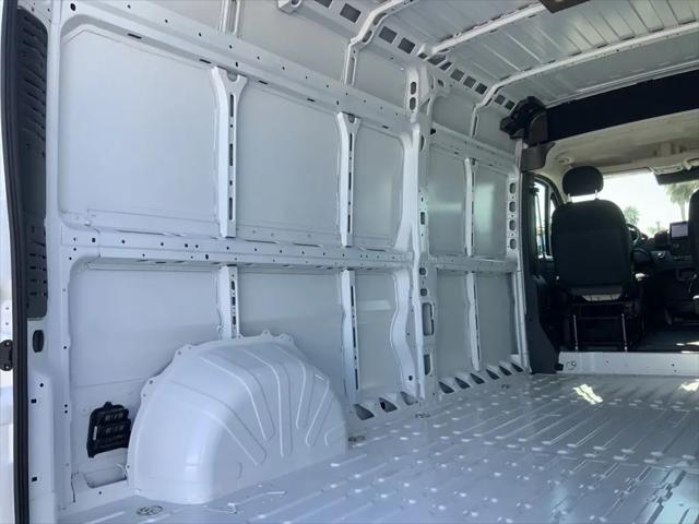2025 Ram ProMaster Cargo Van Tradesman High Roof 159 WB w/Pass Seat