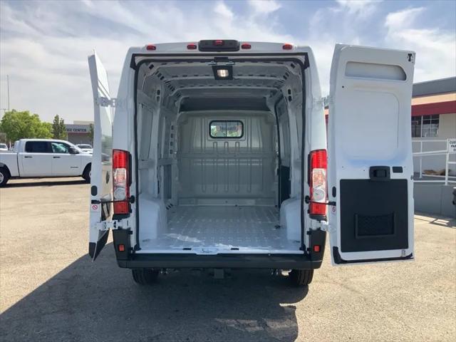2027 Ram ProMaster Cargo Van Tradesman
