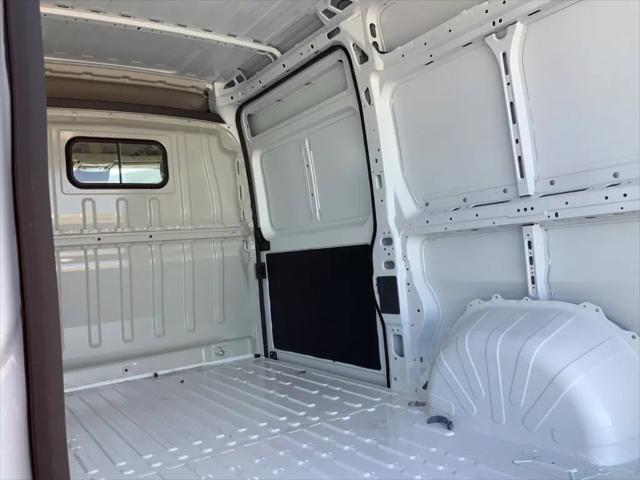 2027 Ram ProMaster Cargo Van Tradesman