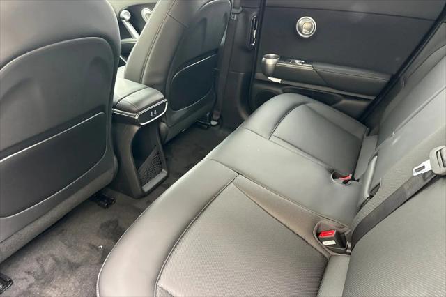 2027 Genesis GV60 19