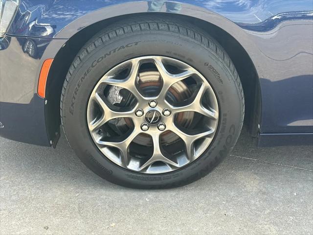 2016 Chrysler 300 300S