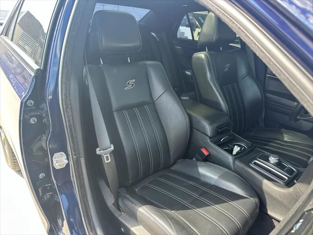 2016 Chrysler 300 300S