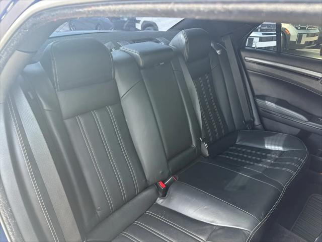 2016 Chrysler 300 300S