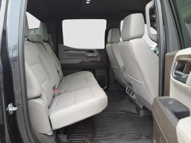 2023 GMC Sierra 1500 4WD Crew Cab Short Box SLE