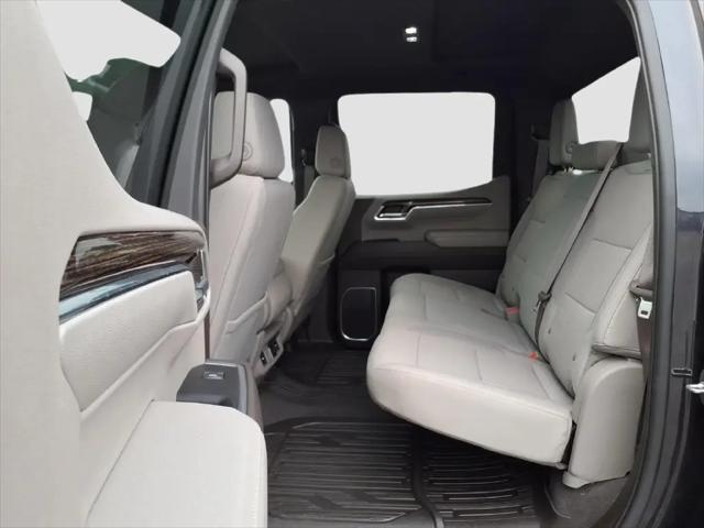 2023 GMC Sierra 1500 4WD Crew Cab Short Box SLE