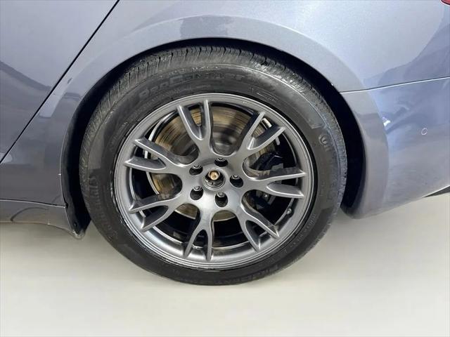 2022 Tesla Model S Dual Motor All-Wheel Drive