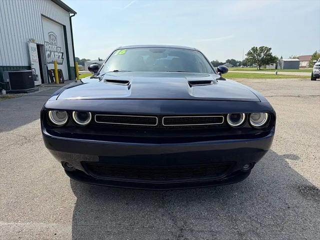 2016 Dodge Challenger SXT