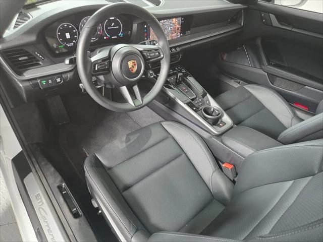 2025 Porsche 911 Carrera T
