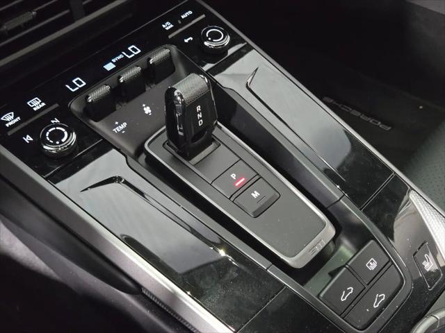2025 Porsche 911 Carrera T