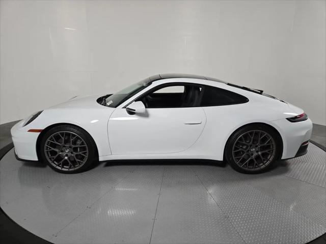 2025 Porsche 911 Carrera T