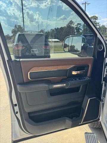 2022 Ram 2500 Limited Longhorn Crew Cab 4x4 64 Box