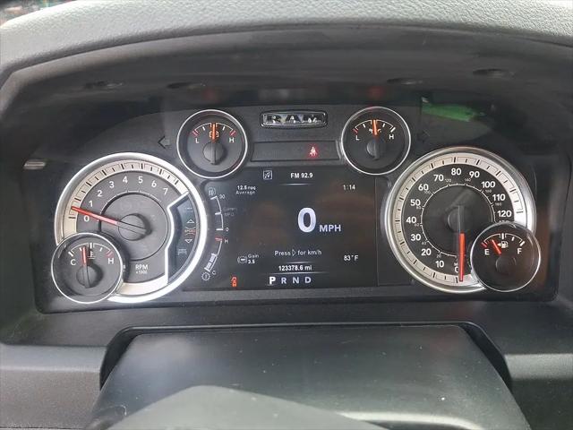 2017 Ram 1500 Big Horn Crew Cab 4x4 64 Box