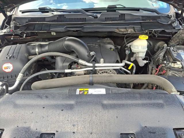 2017 Ram 1500 Big Horn Crew Cab 4x4 64 Box