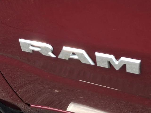 2020 Ram 1500 Big Horn Crew Cab 4x4 57 Box
