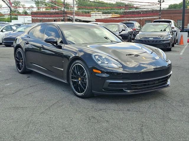 2018 Porsche Panamera Panamera