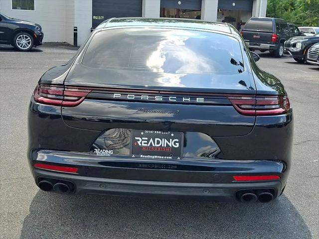 2018 Porsche Panamera Panamera
