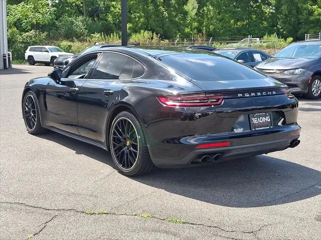 2018 Porsche Panamera Panamera