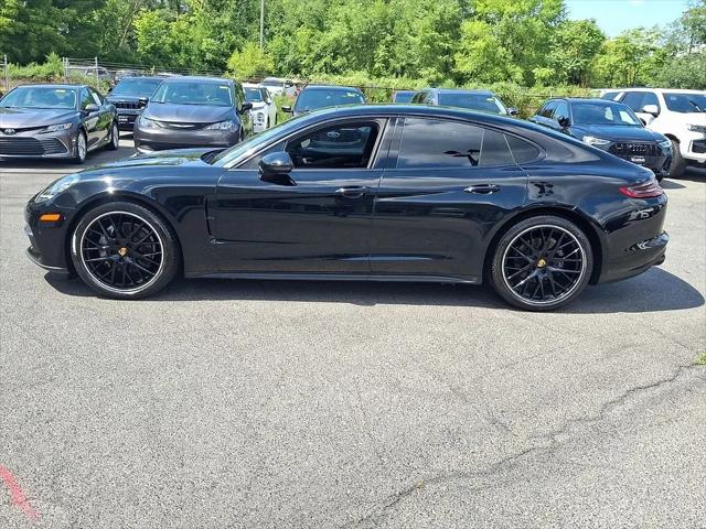2018 Porsche Panamera Panamera