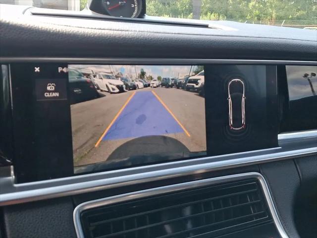 2018 Porsche Panamera Panamera