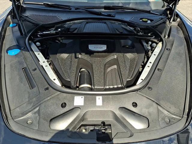 2018 Porsche Panamera Panamera