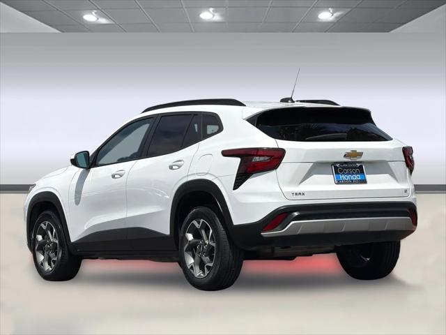 2024 Chevrolet Trax FWD LT