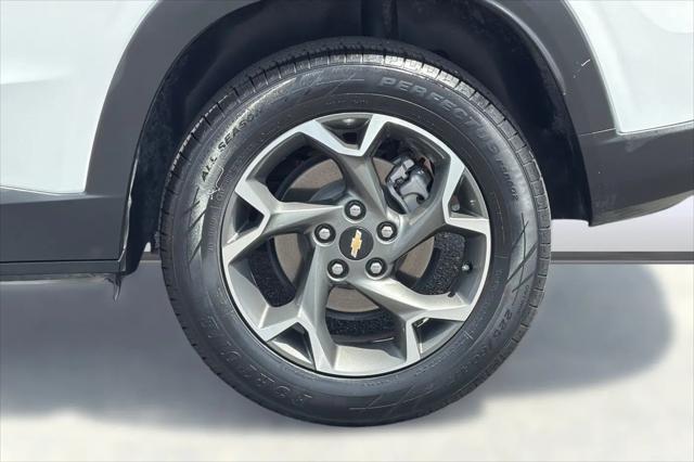 2024 Chevrolet Trax FWD LT