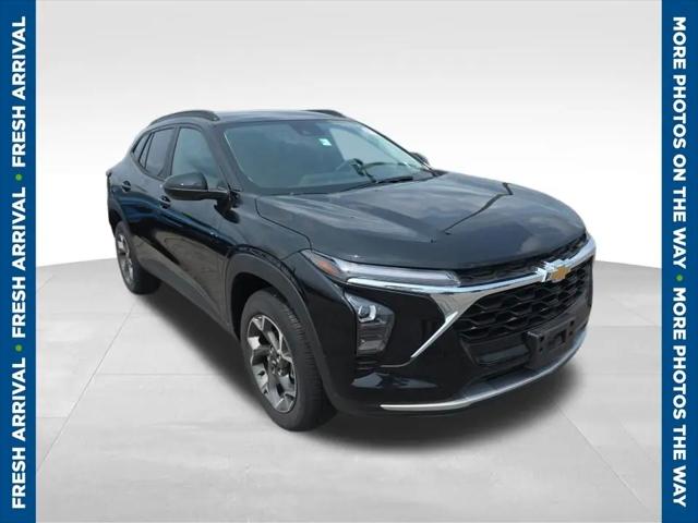 2025 Chevrolet Trax FWD LT for sale in Dubuque, IA