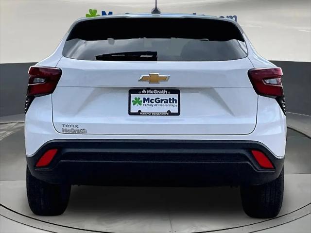 2026 Chevrolet Trax FWD LS