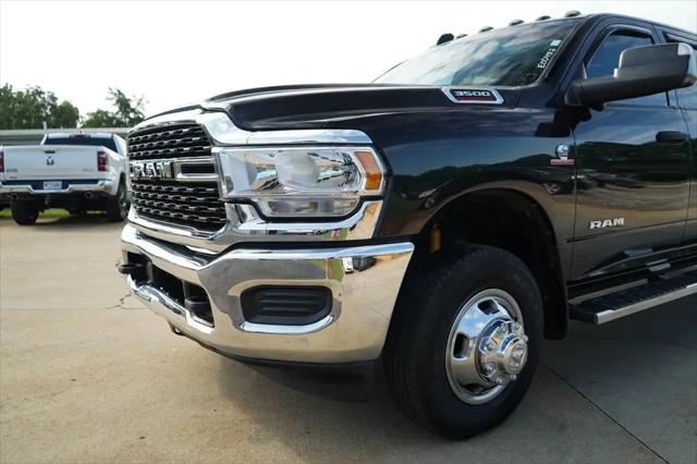 2022 Ram 3500 Tradesman Crew Cab 4x4 8 Box