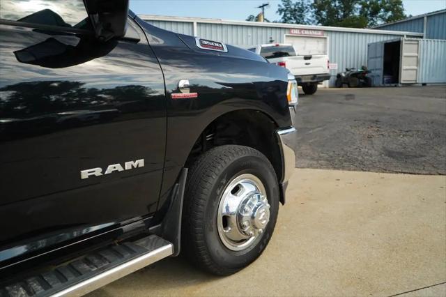 2022 Ram 3500 Tradesman Crew Cab 4x4 8 Box