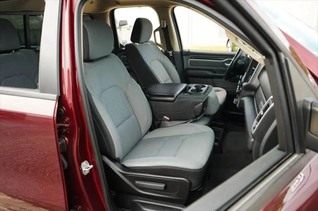 2020 Ram 1500 Big Horn Quad Cab 4x4 64 Box