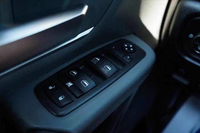2020 Ram 1500 Big Horn Quad Cab 4x4 64 Box