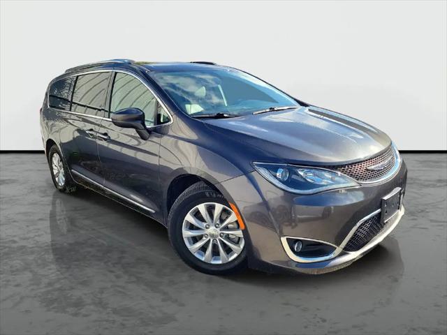 2018 Chrysler Pacifica Touring L for sale in Live Oak, FL